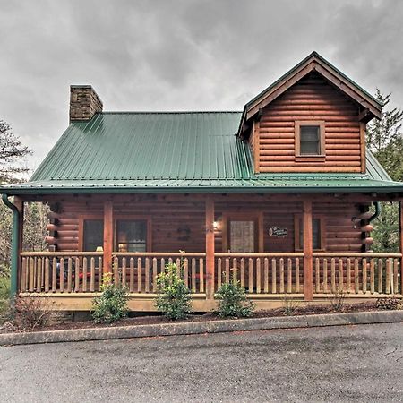 Cabin With Hot Tub About 2 Mi To Island In Pigeon Forge! ภายนอก รูปภาพ