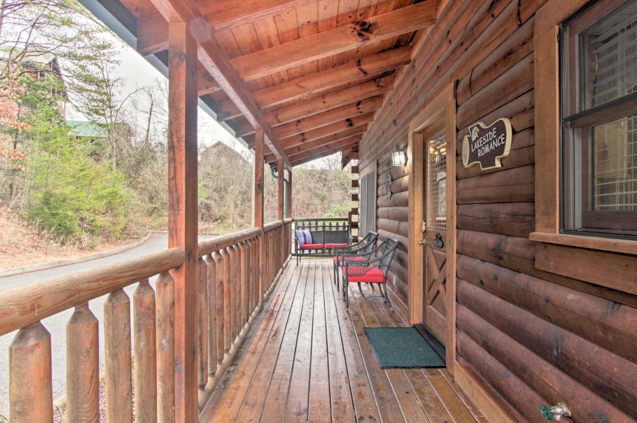 Cabin With Hot Tub About 2 Mi To Island In Pigeon Forge! ภายนอก รูปภาพ